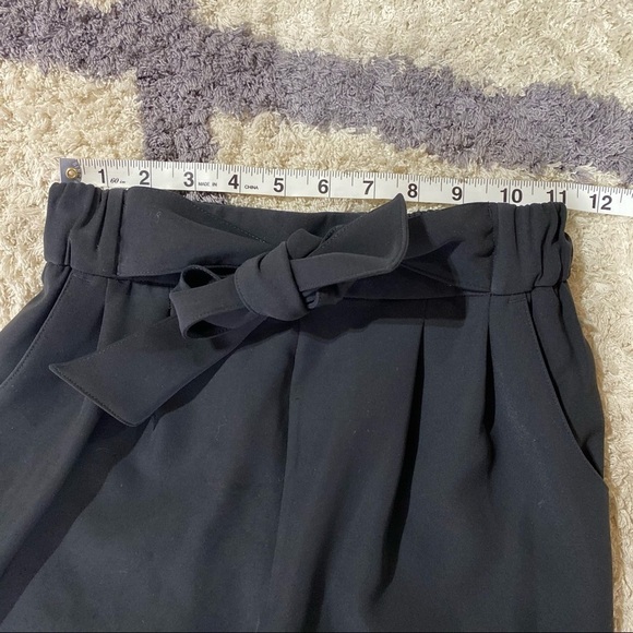 Lululemon Noir Crop Black Pants - Picture 12 of 14